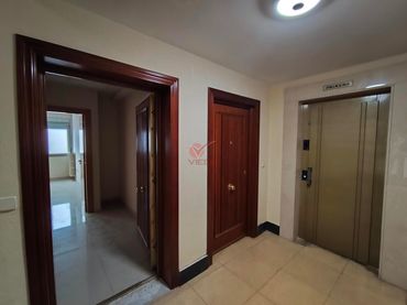 Oficina amb ascensor en venda a DALMACIO GARCIA IZCARA