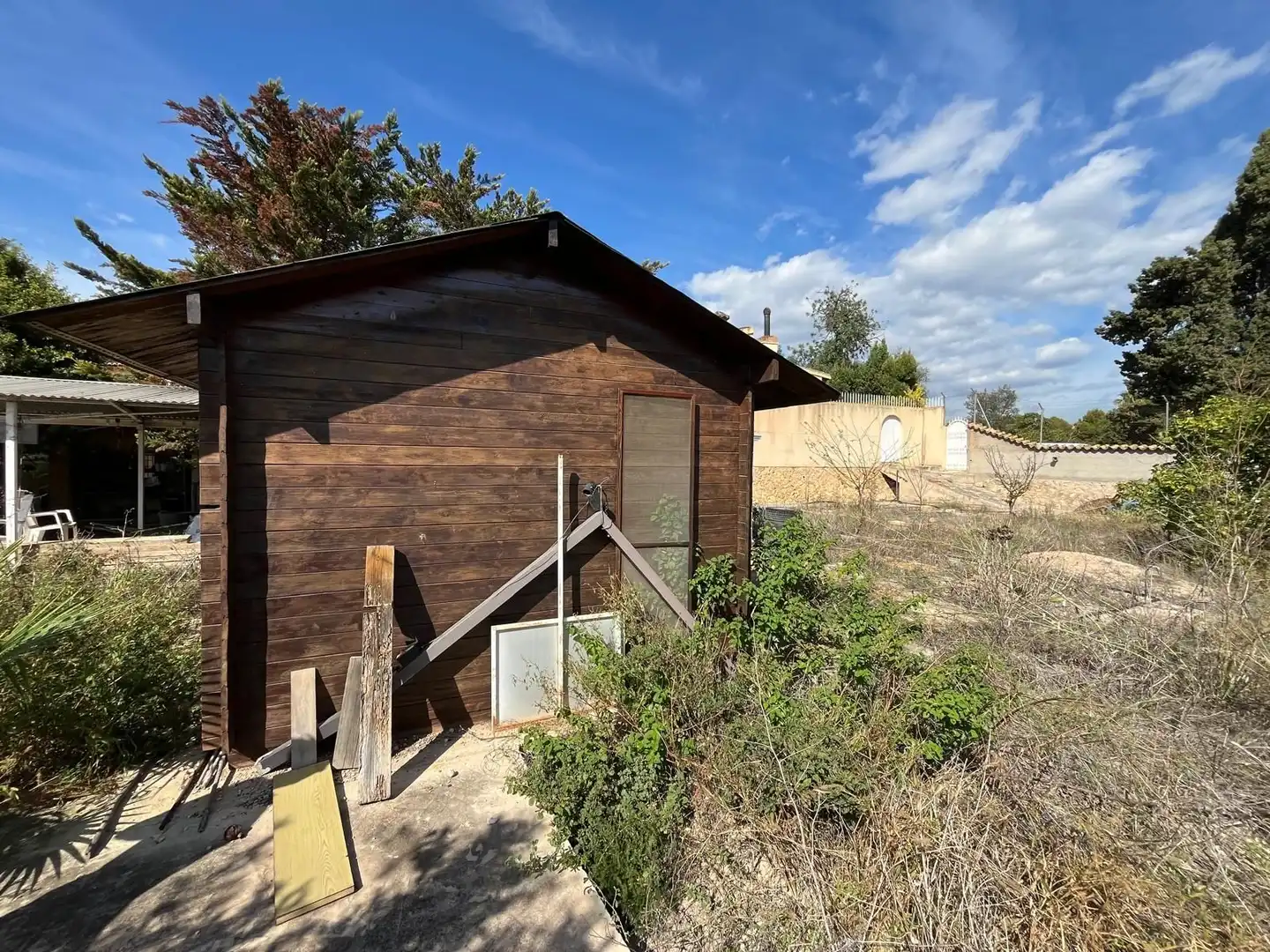 Vista exterior de Casa o xalet en venda en L'Alfàs del Pi amb Calefacció, Jardí privat i Terrassa