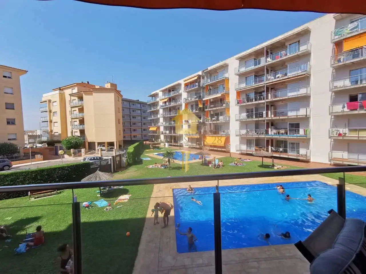 Piscina de Piso de alquiler en Roses con Aire acondicionado, Terraza y Trastero