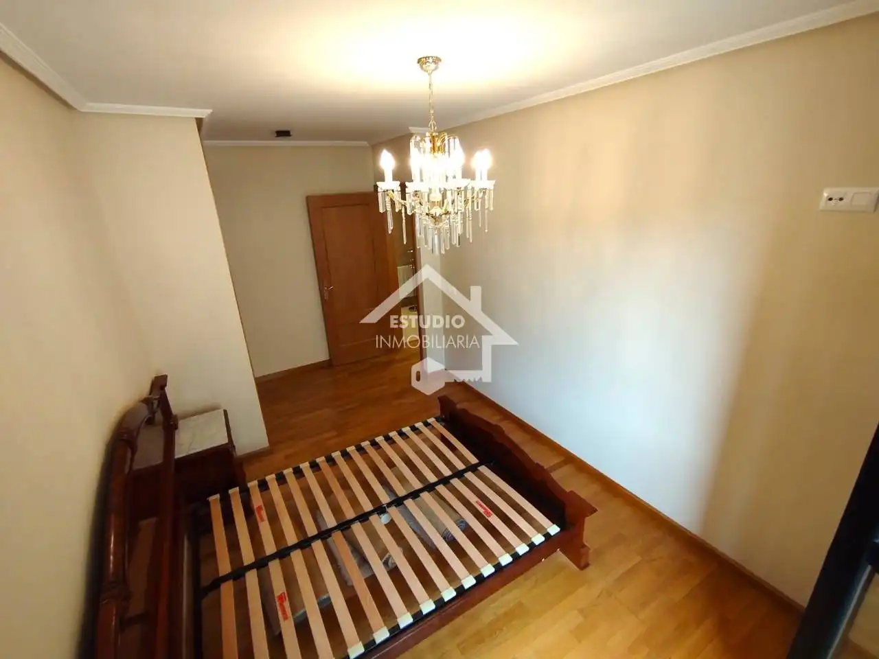 Schlafzimmer von Wohnung zum Verkauf in Oyón-Oion mit Heizung, Abstellraum und Balkon
