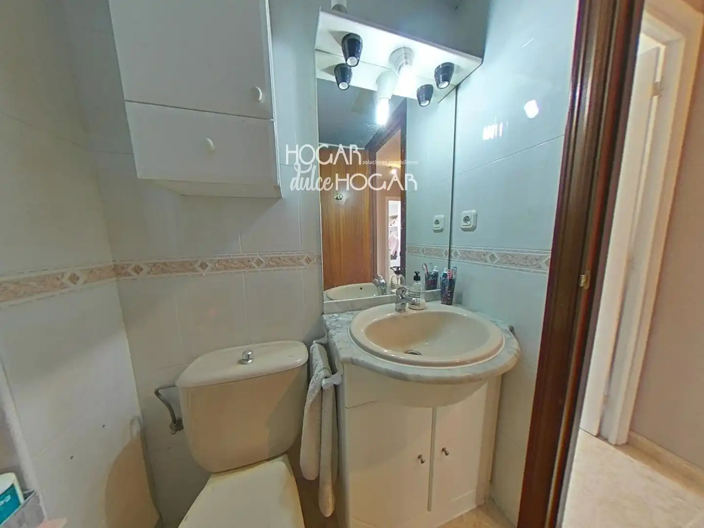 Baño de Piso en venta en Reus con Calefacción y Terraza
