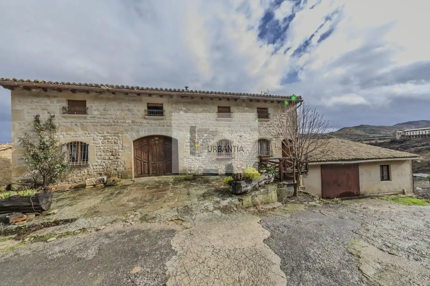Vista exterior de Casa o xalet en venda en Sos del Rey Católico amb Calefacció