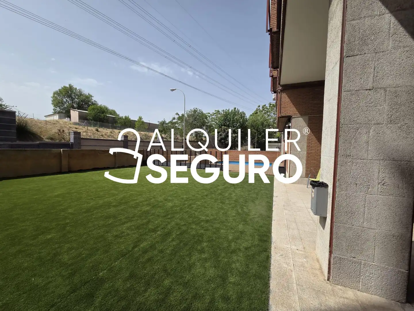 Jardí de Pis de lloguer en Madrid amb Aire condicionat, Calefacció i Piscina