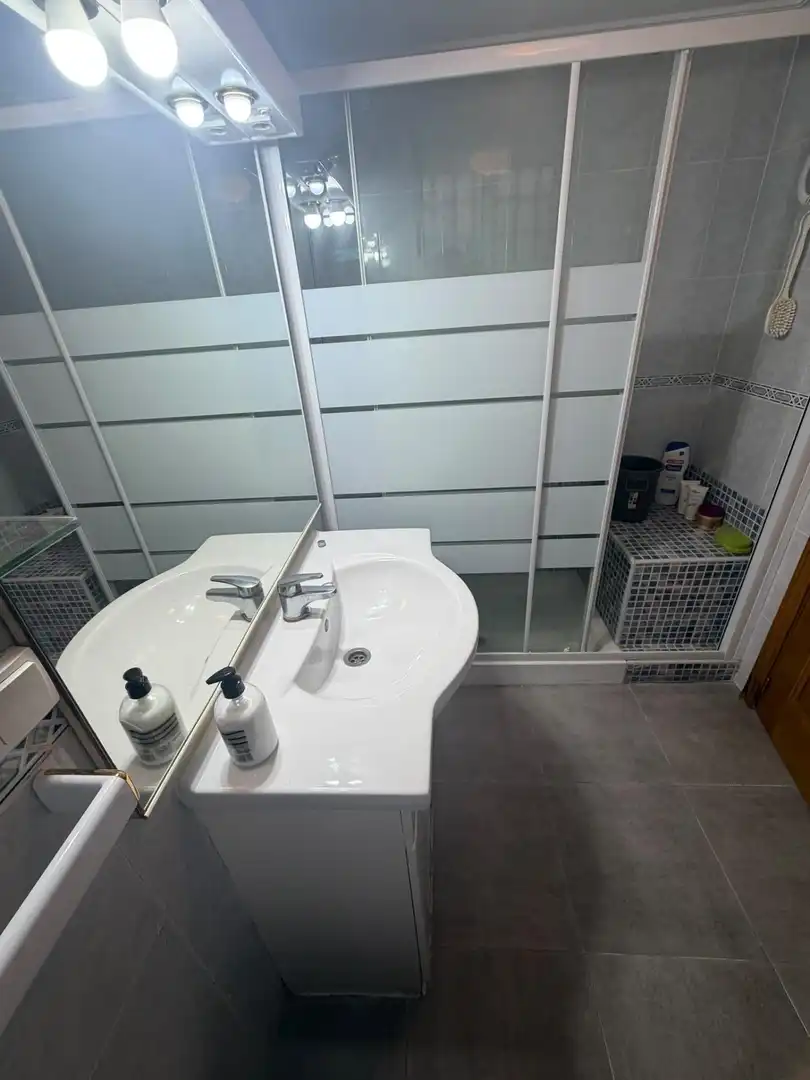 Badezimmer von Wohnung zum Verkauf in Mislata mit Klimaanlage, Heizung und Terrasse