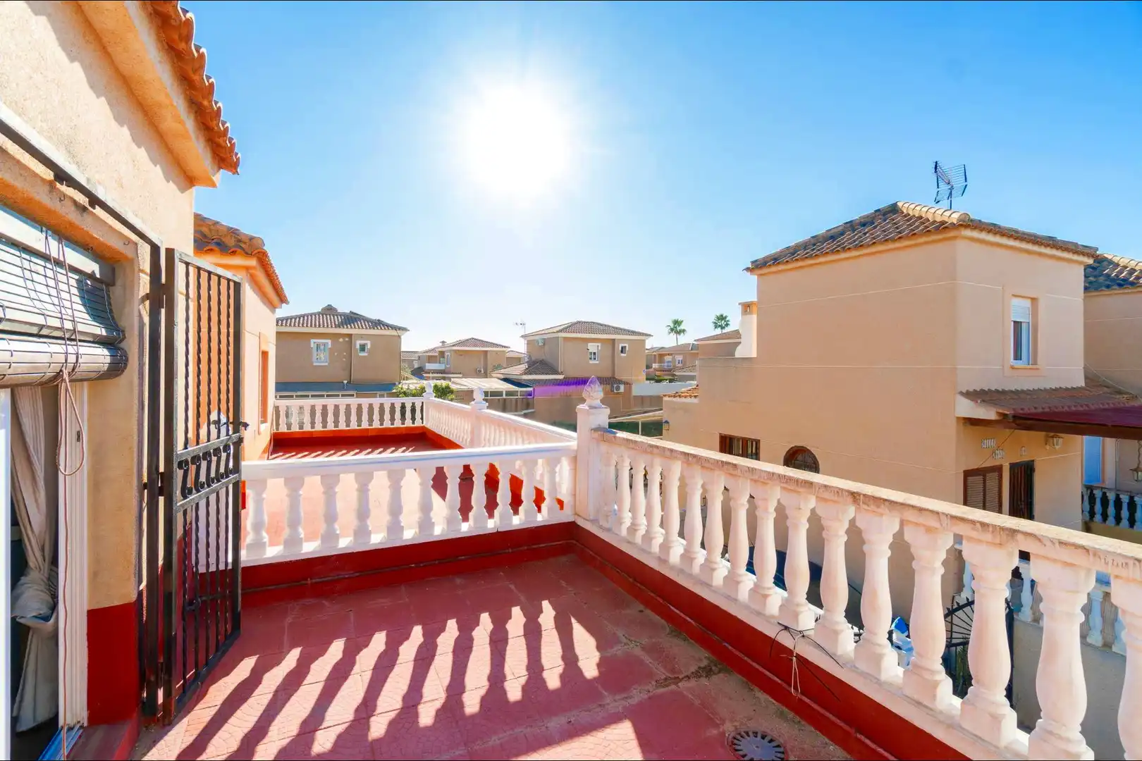 Terraza de Casa o chalet en venta en Torrevieja con Aire acondicionado, Jardín privado y Terraza