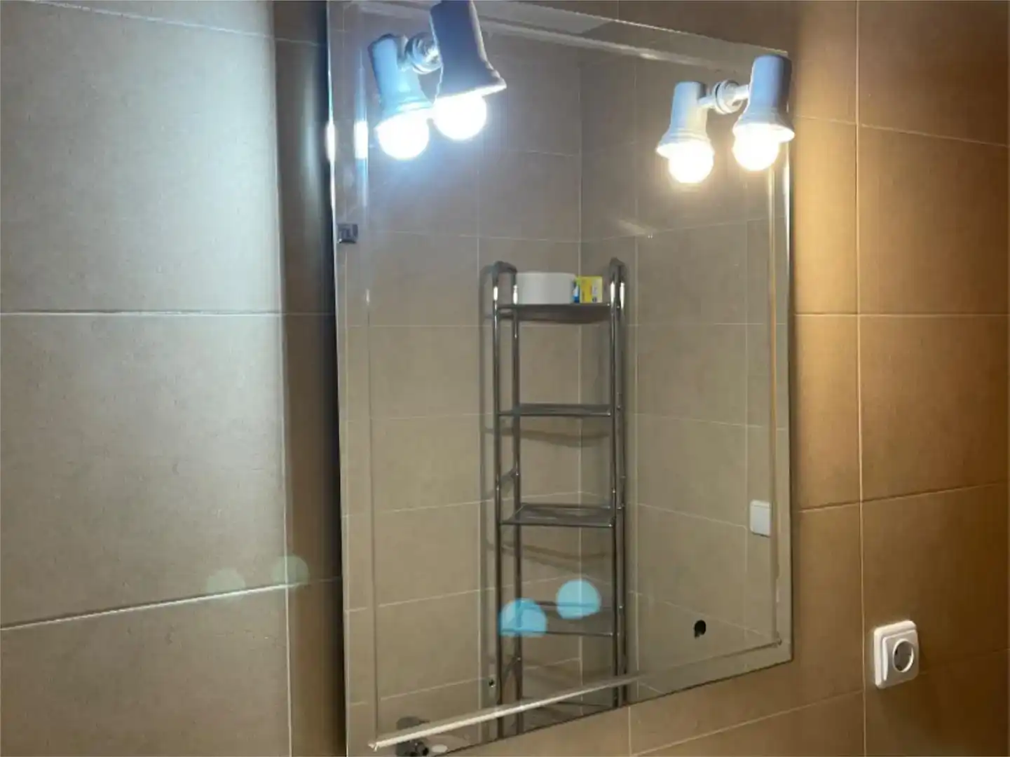 Badezimmer von Wohnung zur Miete in Vitigudino mit Parkett, Abstellraum und Möbliert