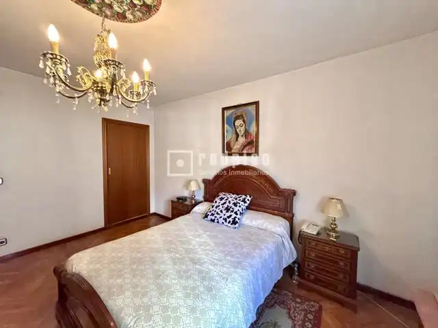 Habitación de Piso en venta en Madrid con Jardín privado, Parquet y Piscina