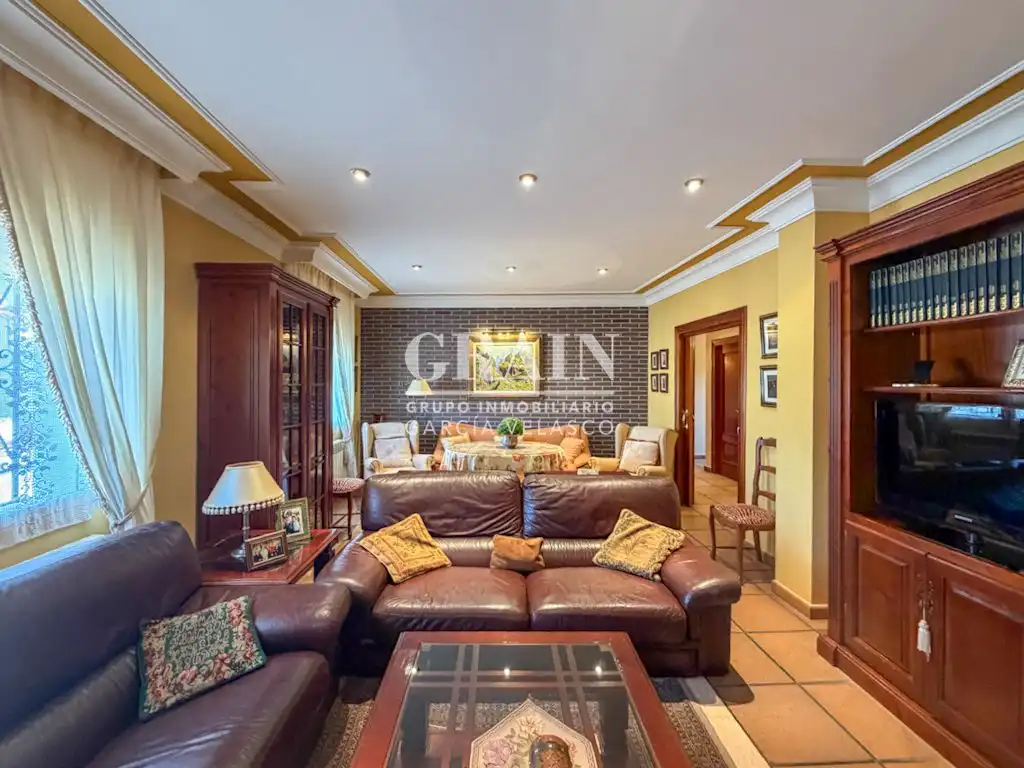 Living room of Detached homes for sale in Barrax  with Air Conditioner, Heating and Storage room