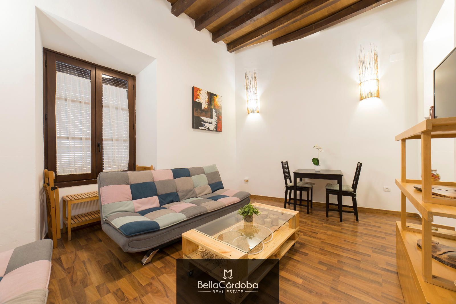 Sala d'estar de Pis en venda en  Córdoba Capital amb Aire condicionat i Moblat