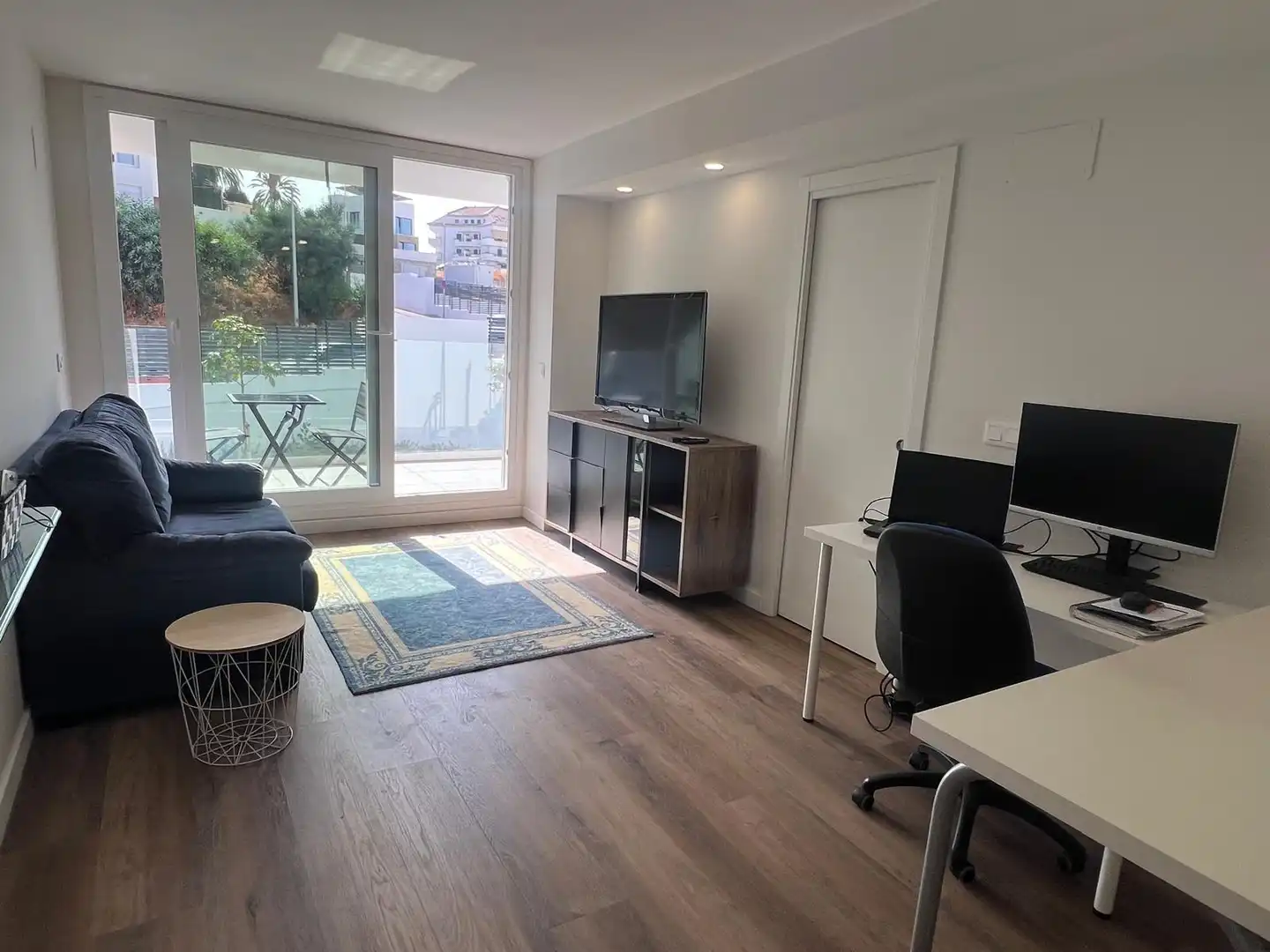 Living room of Flat for rent in Fuengirola  with Air Conditioner, Heating and Terrace