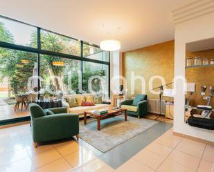 Living room of House or chalet for sale in Godella  with Terrace and Balcony