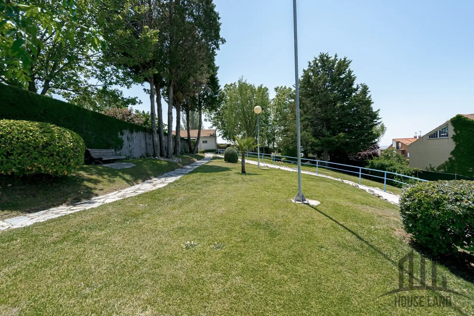Casa adosada en venda en Algete amb Calefacció, Traster i Piscina comunitària
