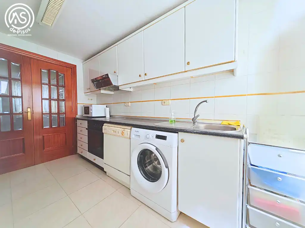 Cocina de Piso en venta en Zaragoza con Aire acondicionado, Calefacción y Amueblado