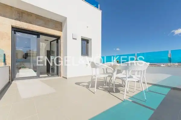 Terraza de Casa o chalet en venta en Orihuela con Aire acondicionado, Calefacción y Jardín privado