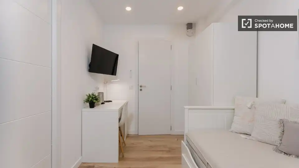 Flat to rent in Camins al Grau, imagen 5