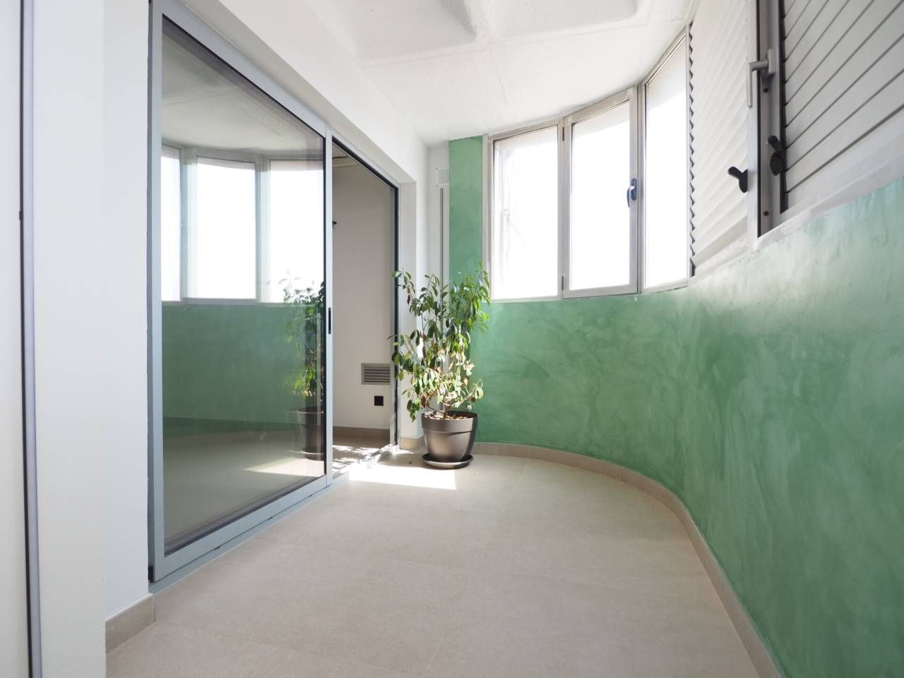 Flat for sale in Granollers  with Air Conditioner, Heating and Balcony