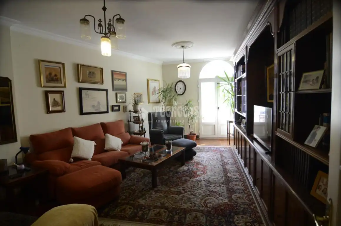 Sala de estar de Piso en venta en Santander con Calefacción, Terraza y Balcón