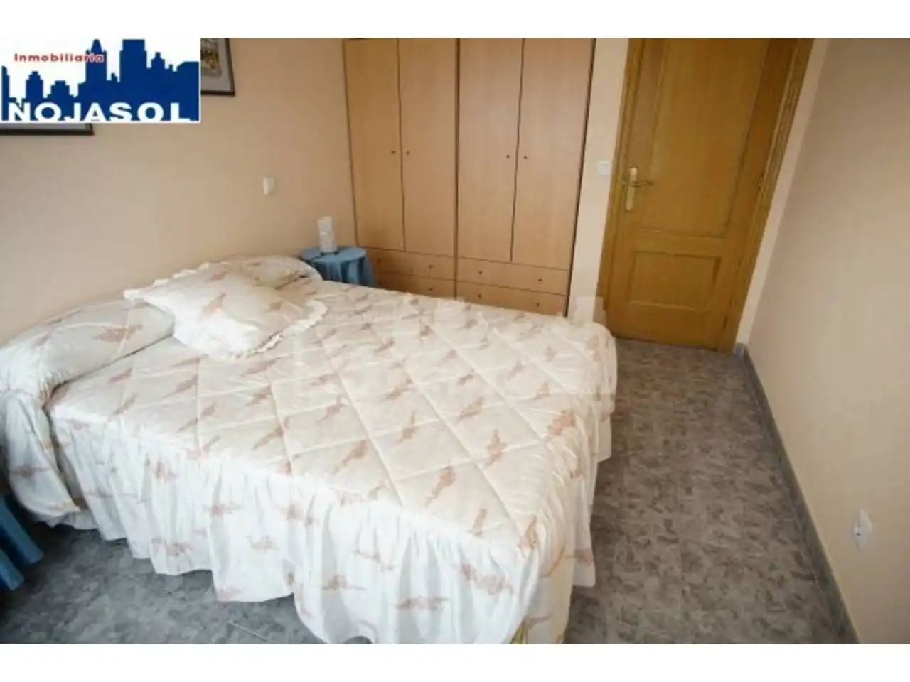 Habitación de Apartamento de alquiler en Noja con Calefacción, Terraza y Amueblado