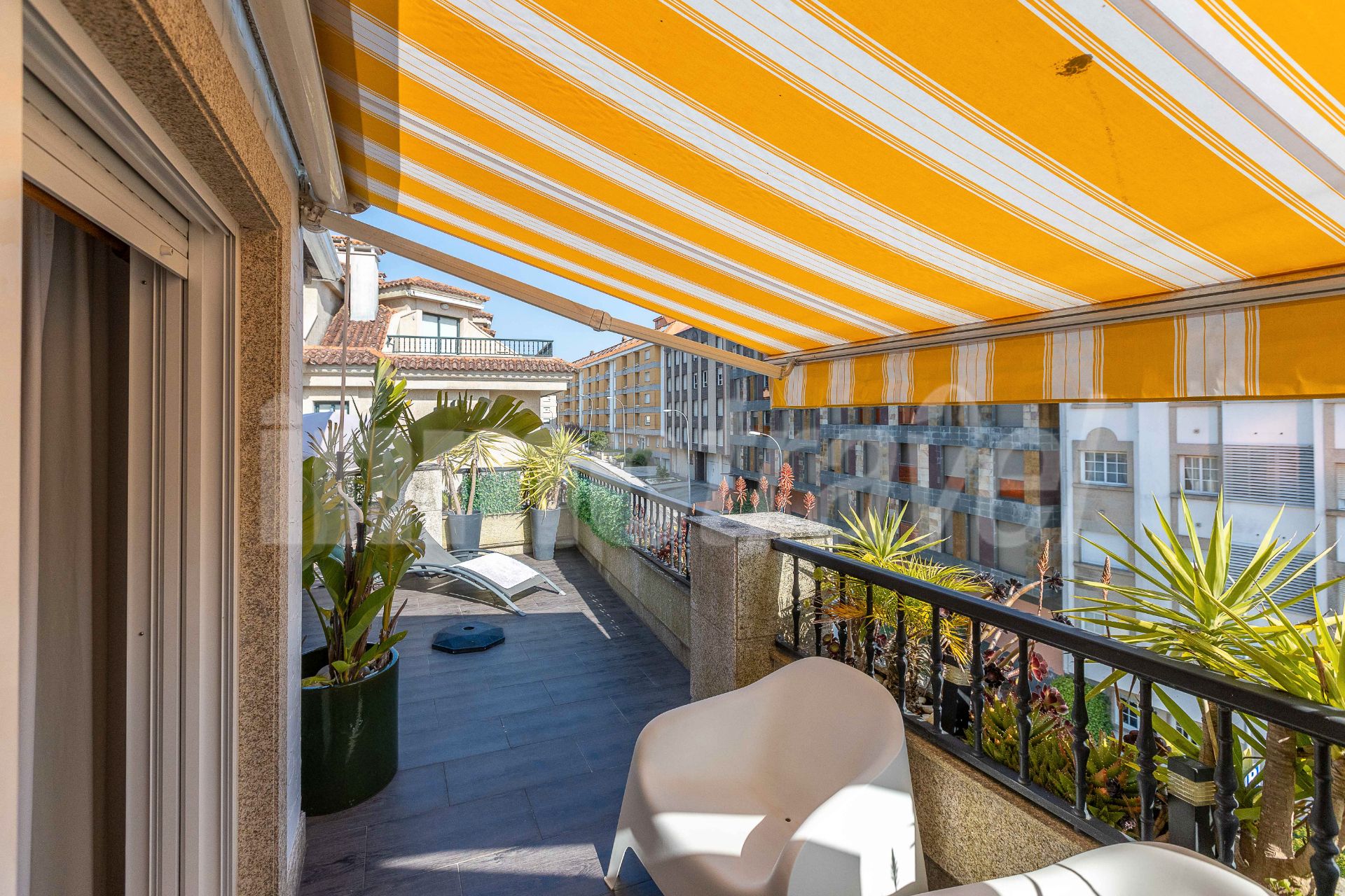 Terrace of Attic for sale in Sanxenxo  with Heating, Terrace and Furnished