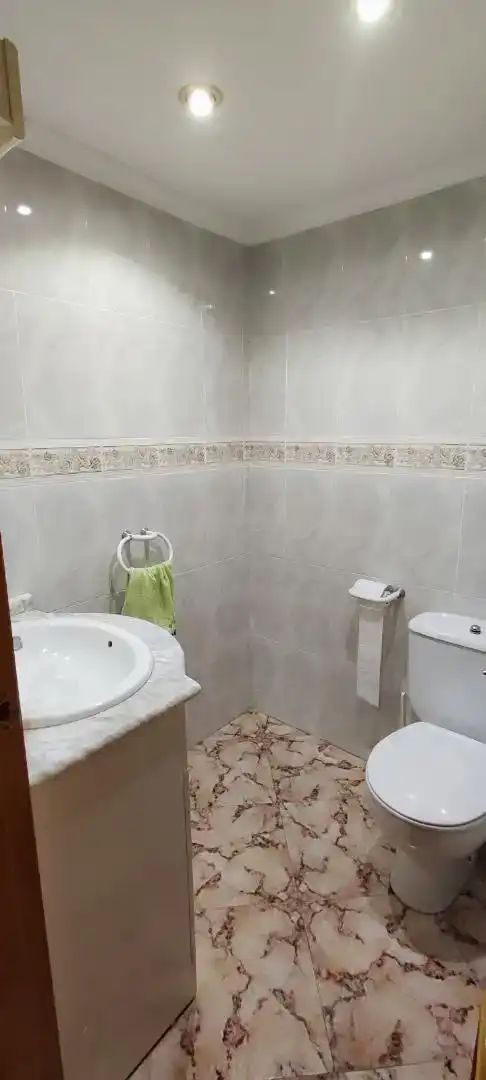 Baño de Piso en venta en Ribesalbes con Amueblado, Horno y Lavadora