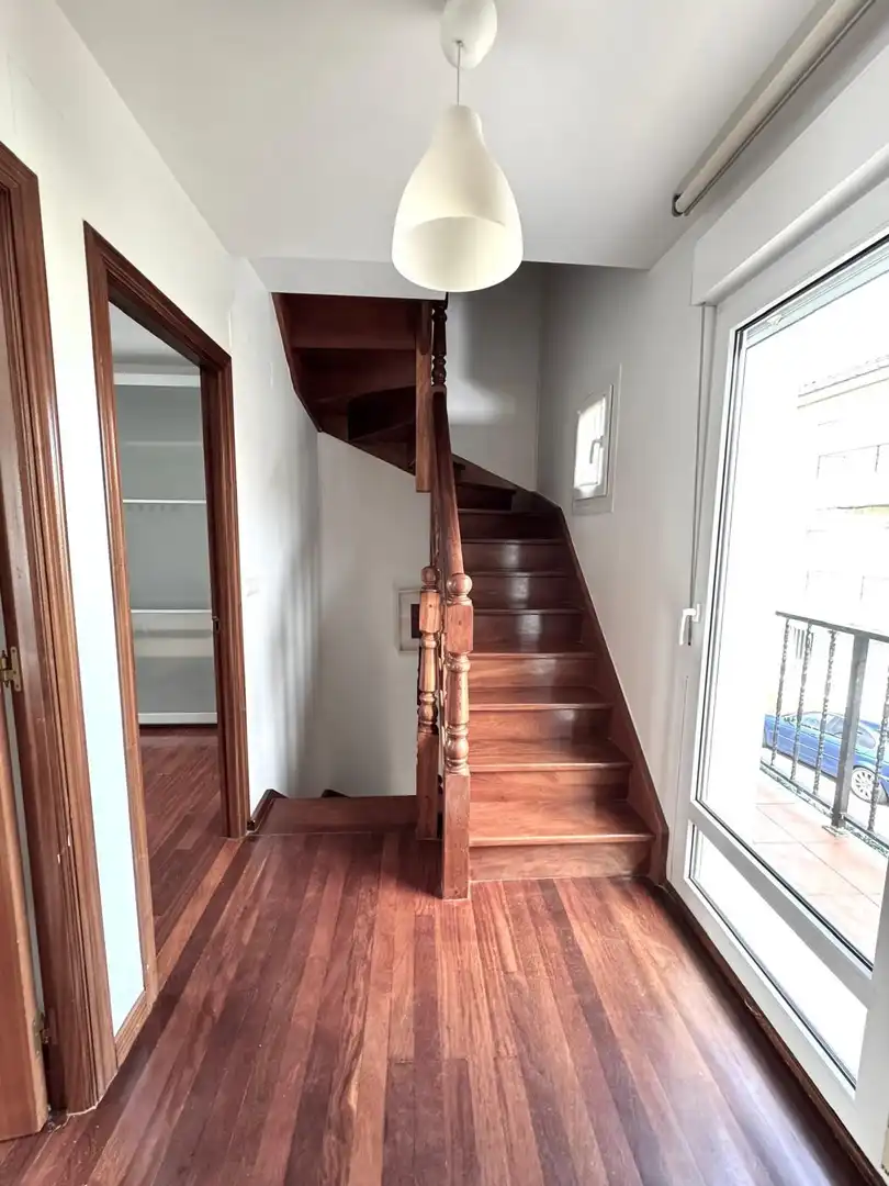 Casa adosada en venta en Castro-Urdiales con Calefacción, Jardín privado y Terraza