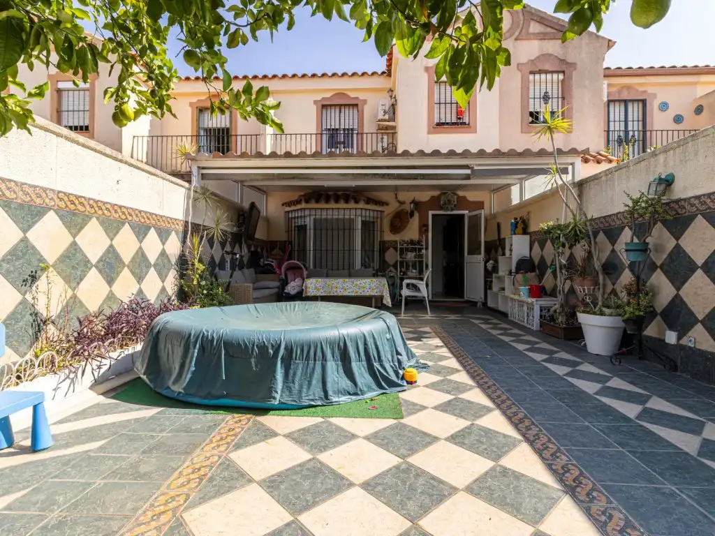 Jardín de Casa adosada en venta en Jerez de la Frontera