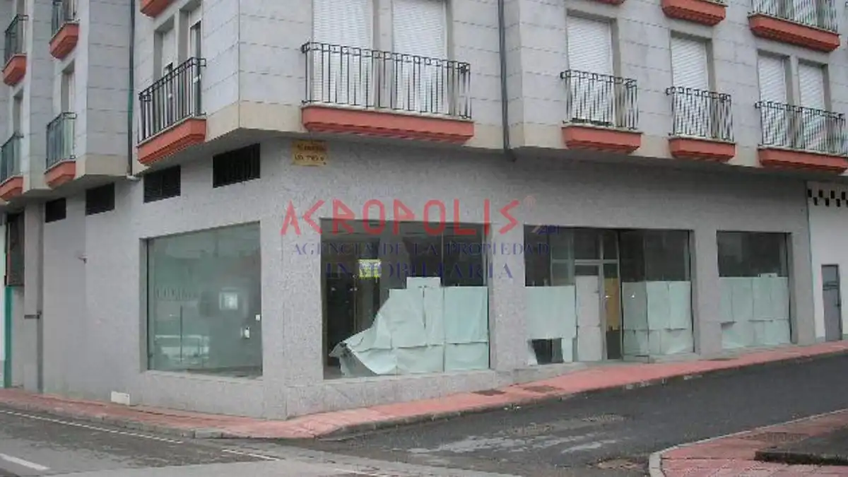 Local commercial à vendre à Carracedelo