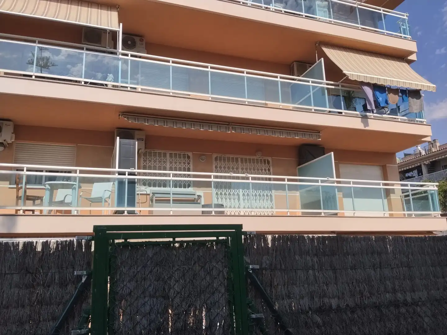 Pis amb piscina en venda a Carrer Segre, imagen 4