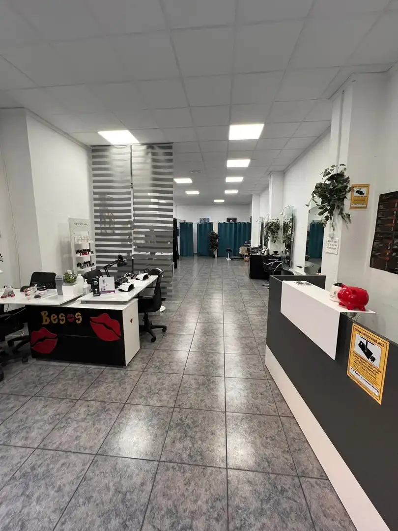 Commercial properties for rent in Llíria