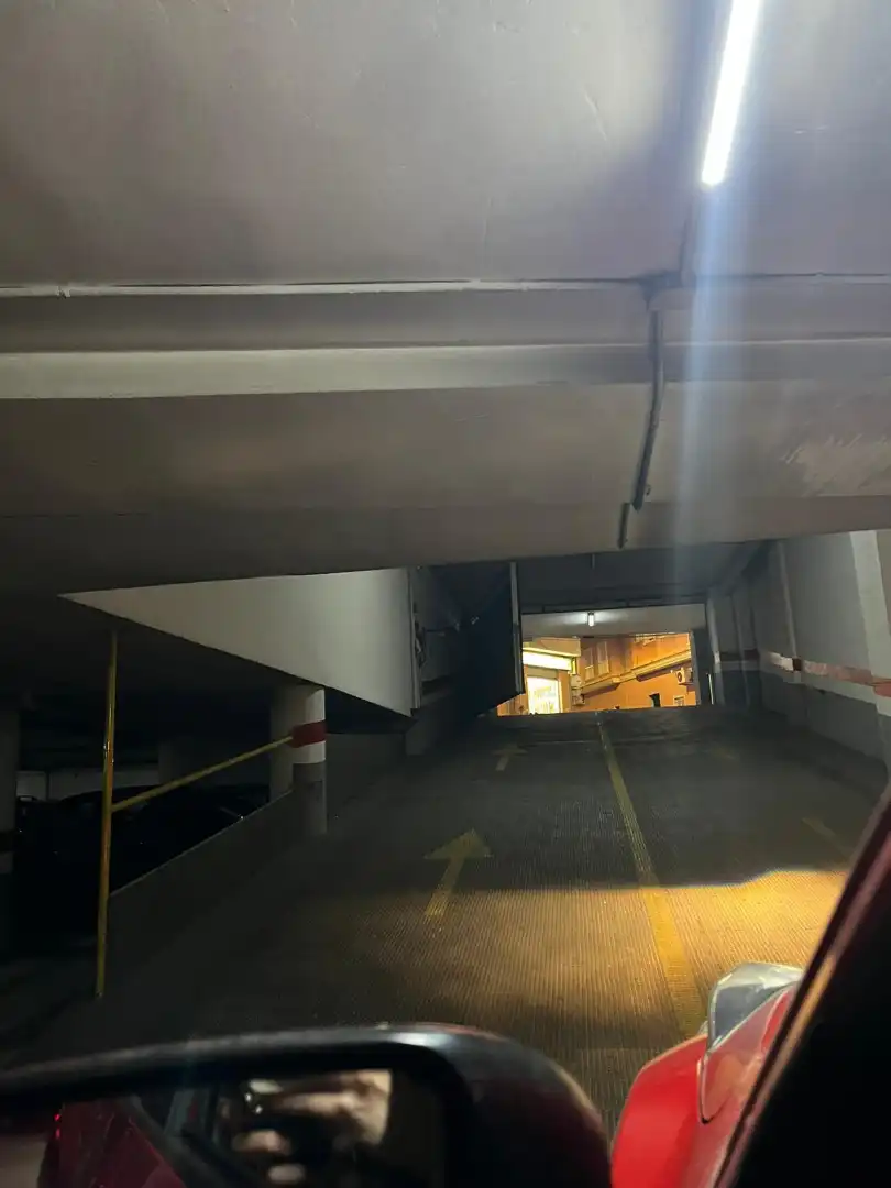 Garaje de alquiler en Carrer de Méndez Núñez, 21, Hospital - Plaza del Real
