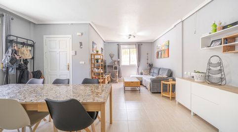 Descubre esta fantaacutestica vivienda independiente, distribuida en dos plantas maacutes solaacuterium, ubicada en una parcela pr, imatge 5