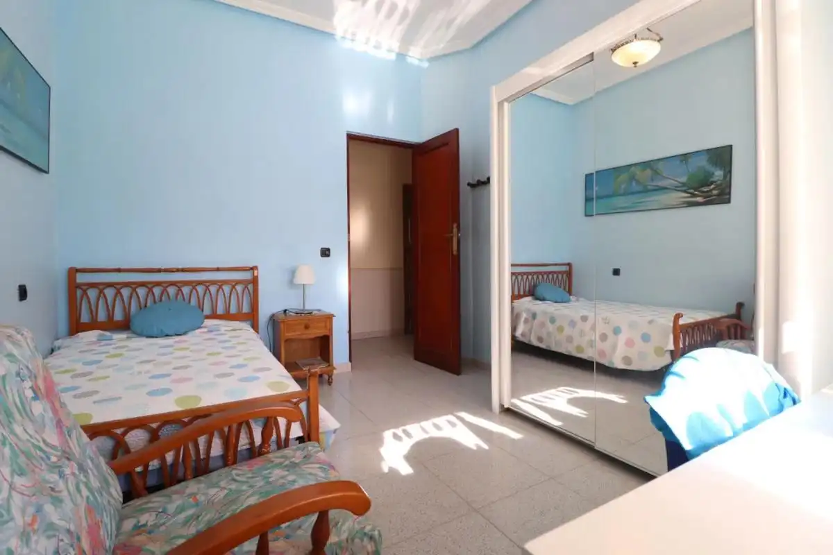 Habitación de Apartamento en venta en Rojales con Jardín privado