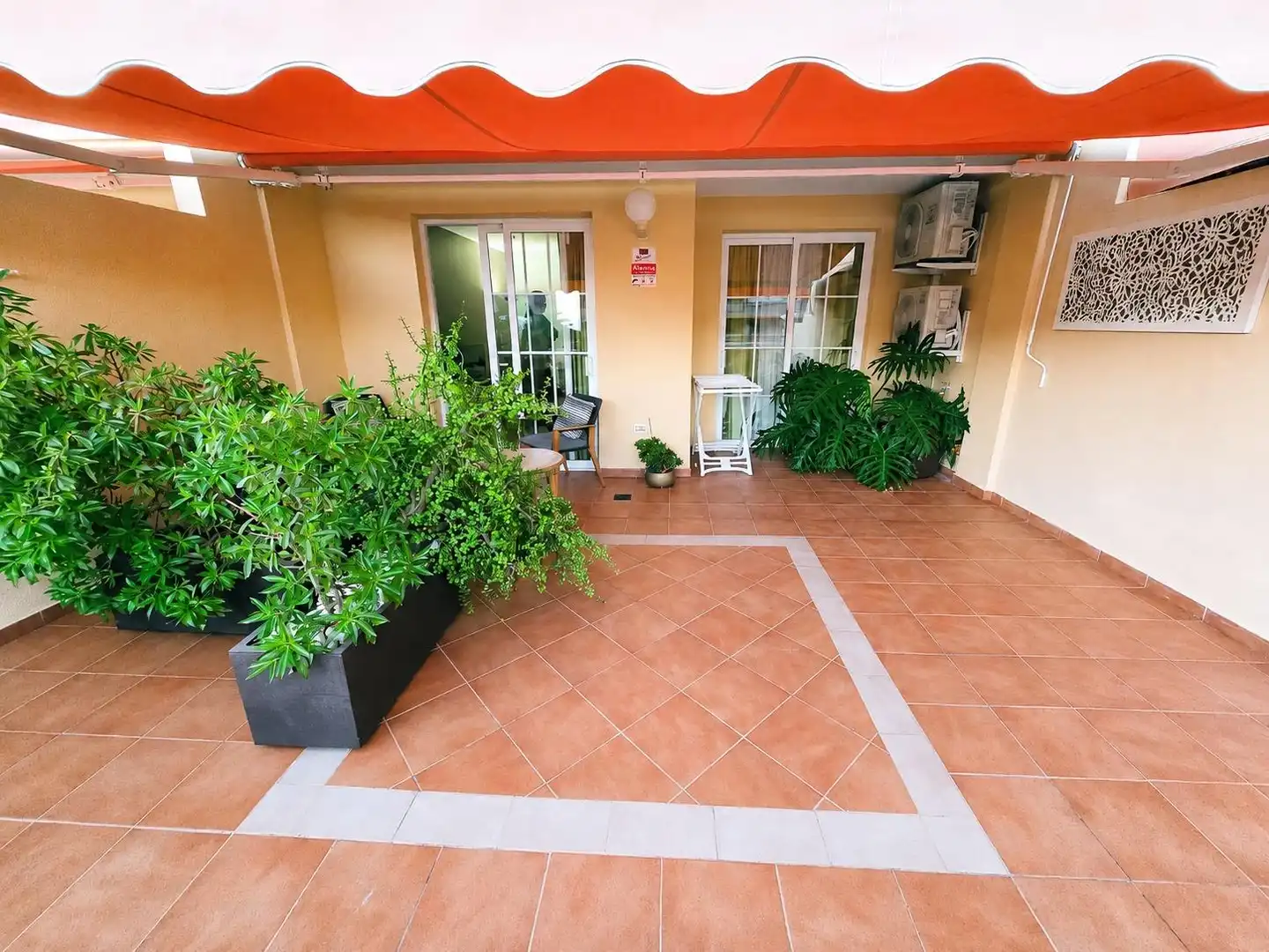 Terraza de Casa adosada en venta en Adeje con Aire acondicionado, Jardín privado y Terraza