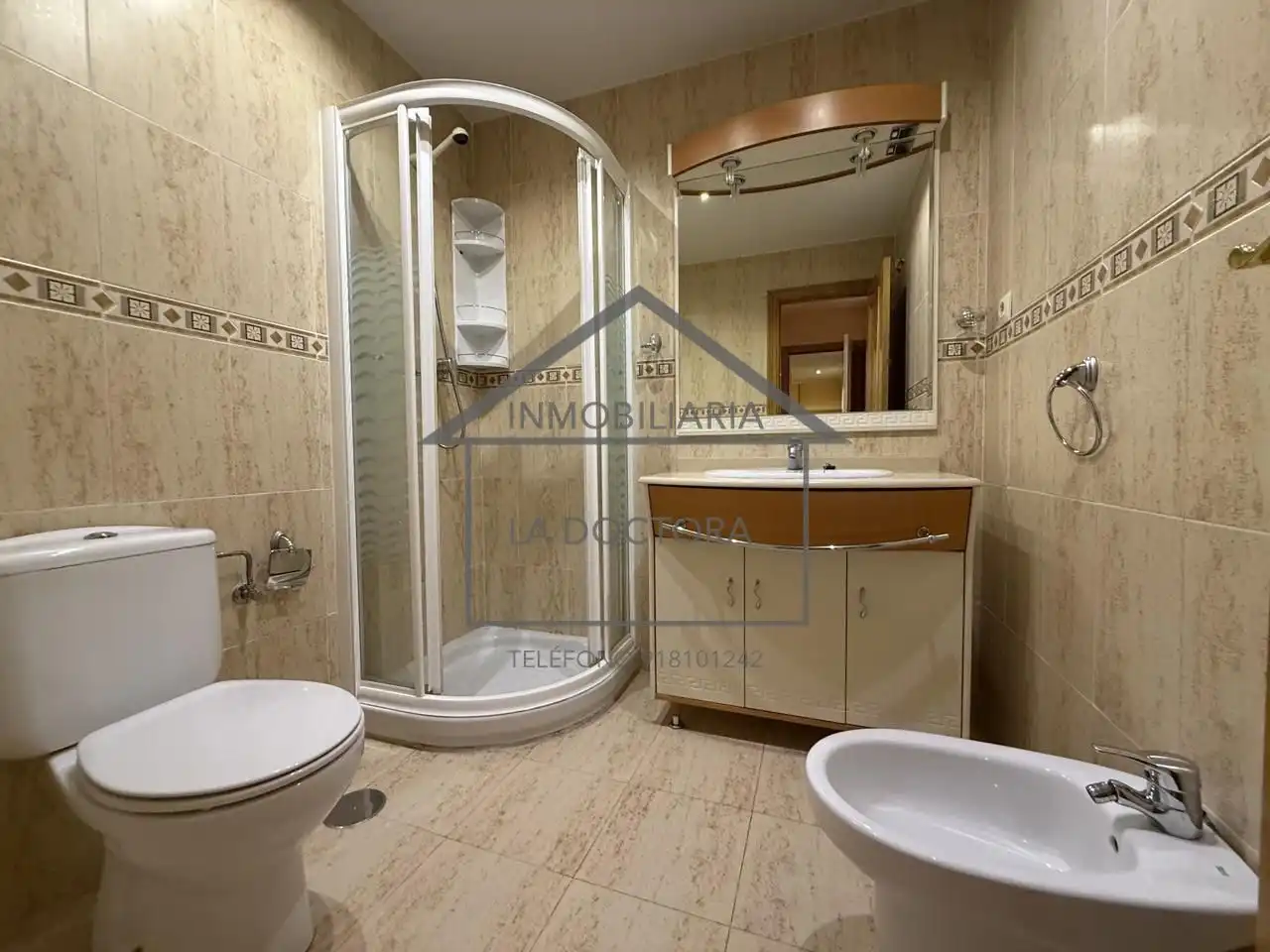 Baño de Piso de alquiler en Navalcarnero con Aire acondicionado, Calefacción y Terraza