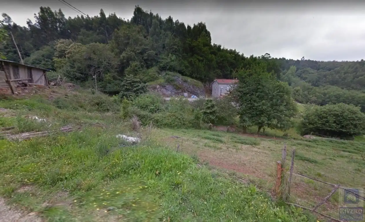Terreni e lotti in vendita a Lugar la Buria 1