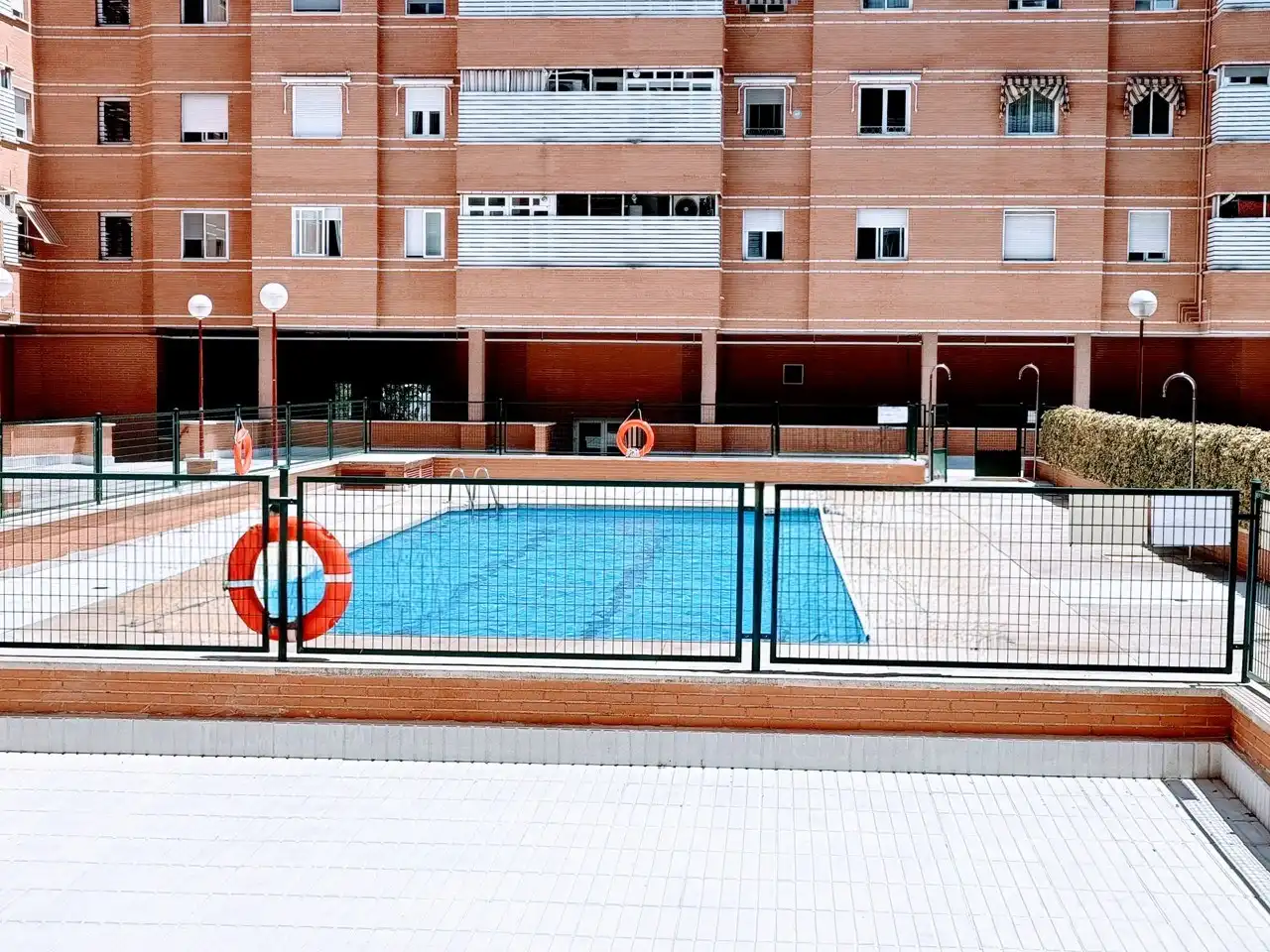 Schwimmbecken von Wohnung zur Miete in Madrid mit Klimaanlage, Heizung und Abstellraum
