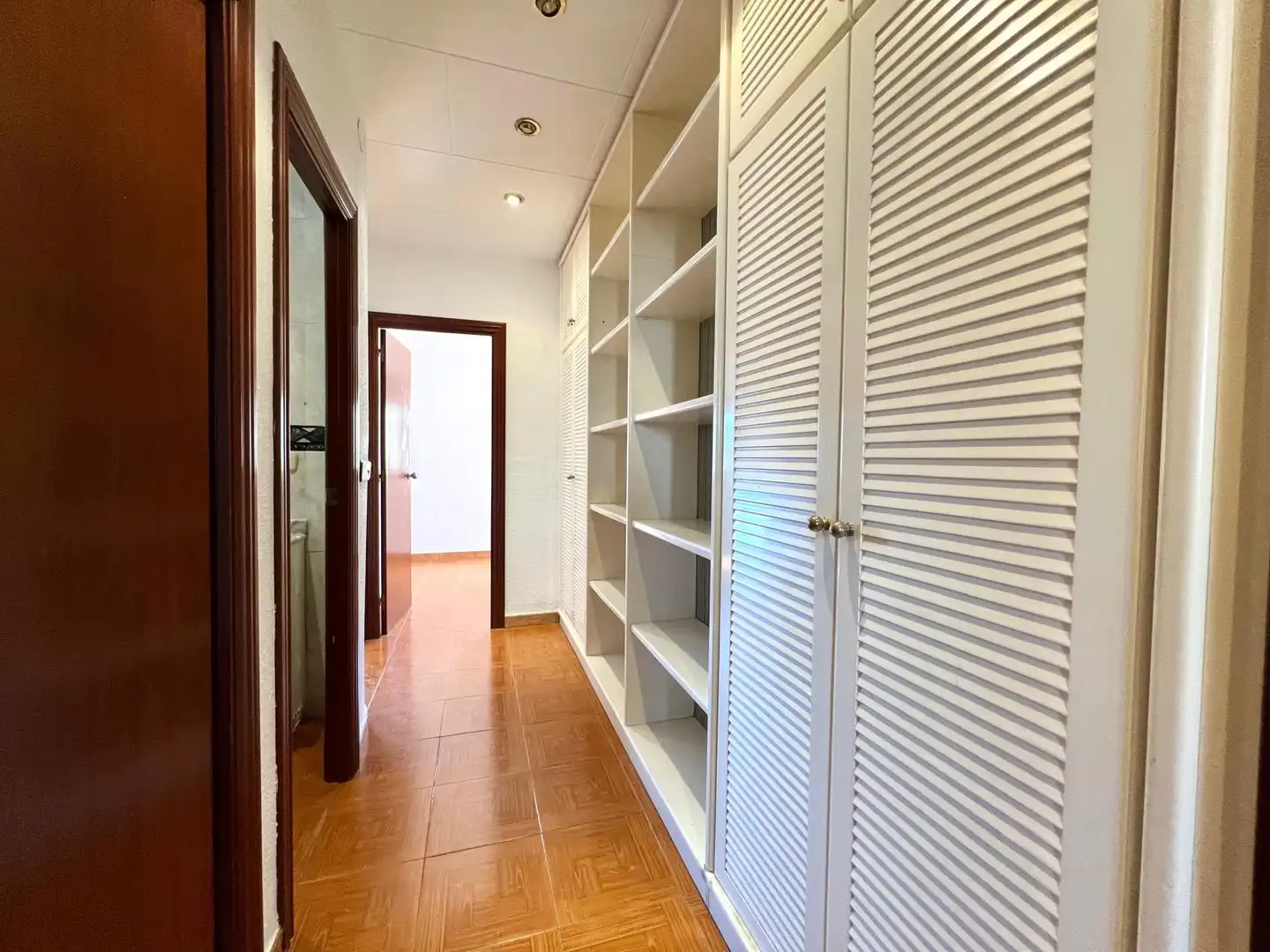 Flat for sale in Barcelona  with Alarm