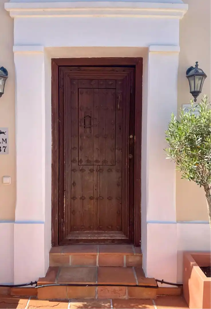 Casa adosada en venta en Benahavís con Aire acondicionado, Jardín privado y Terraza