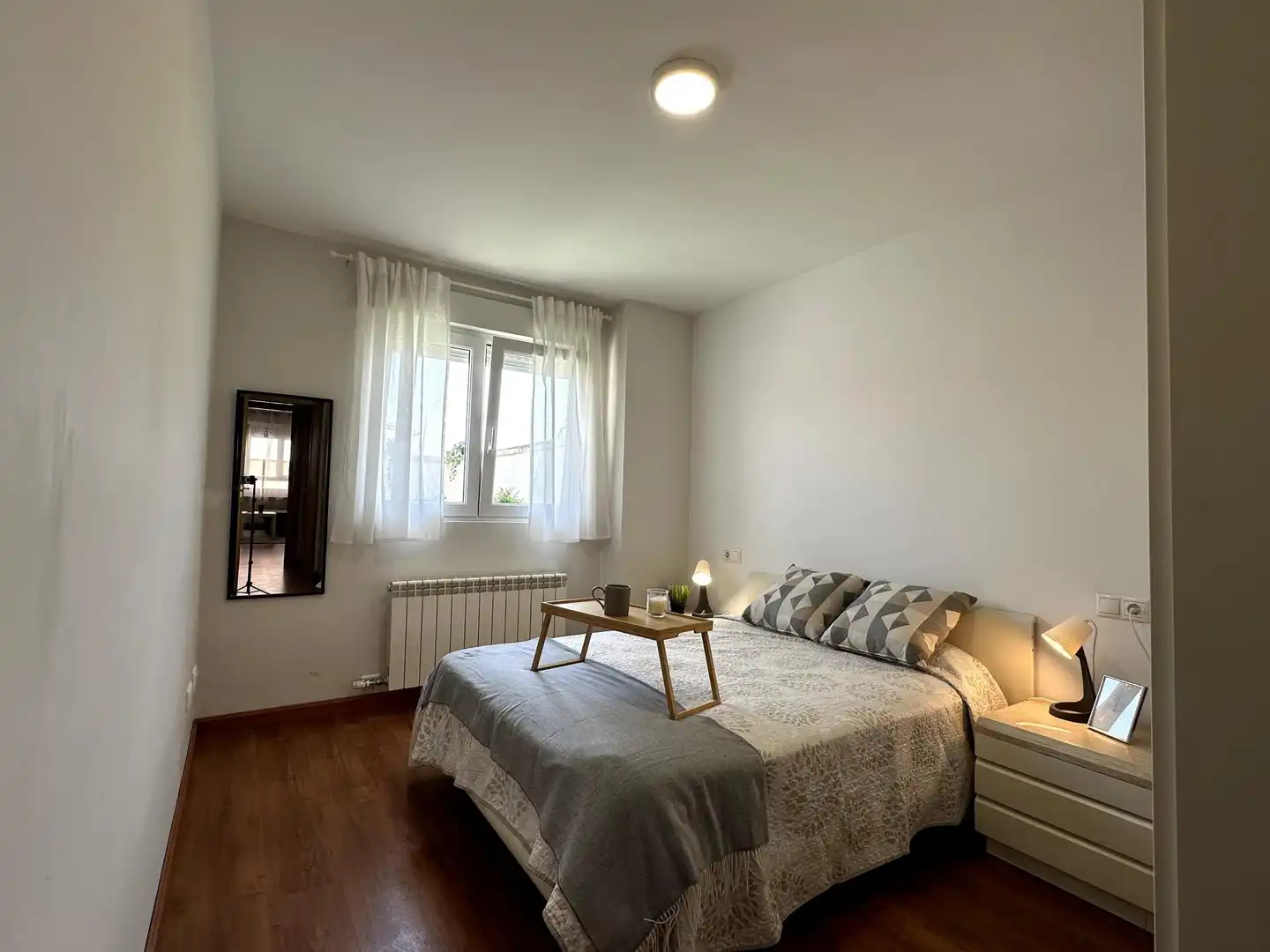 Habitación de Apartamento en venta en León Capital  con Calefacción y Terraza