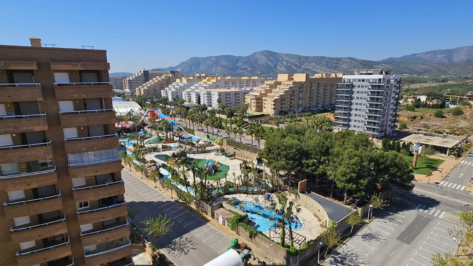 Vista exterior de Apartamento en venta en Oropesa del Mar / Orpesa con Aire acondicionado, Calefacción y Terraza