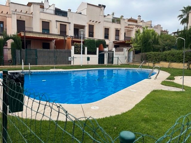 Swimming pool of Single-family semi-detached for sale in  Córdoba Capital  with Air Conditioner, Heating and Private garden
