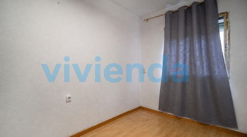 Foto 3 de Piso en venta en De Ramon Lujan, Almendrales, Madrid Capital