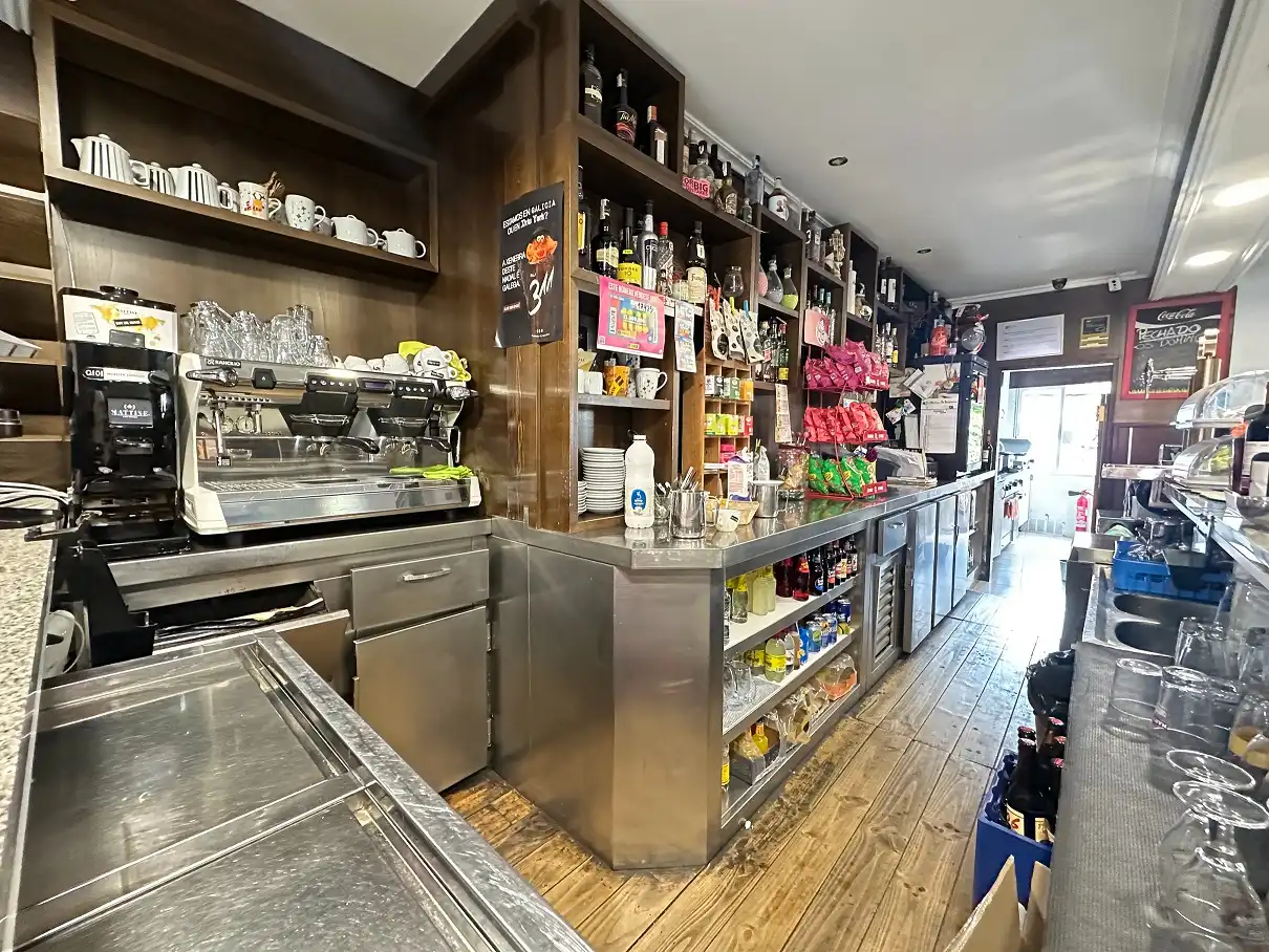 Gewerbefläche zum Verkauf in Rúa do Castiñeiriño, imagen 9