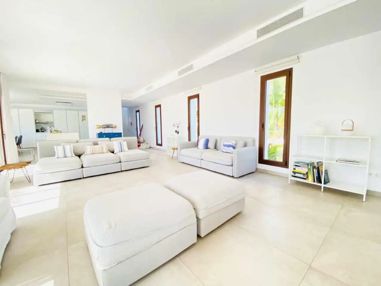 Sala de estar de Casa o chalet de alquiler en Santa Eulària des Riu con Aire acondicionado, Terraza y Piscina