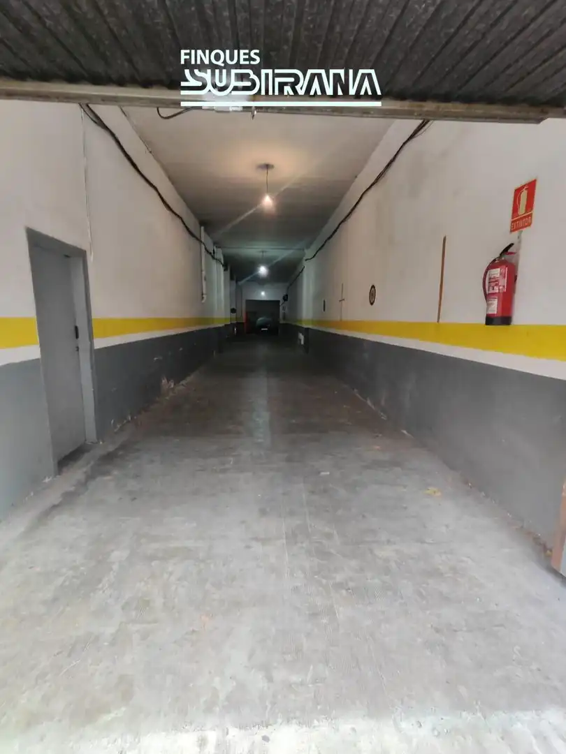 Parking de Piso en venta en Igualada con Calefacción y Balcón