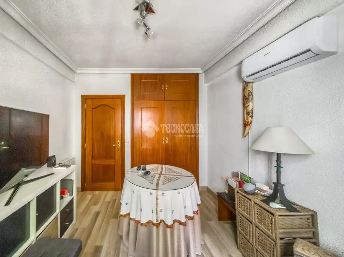Flat with lift for sale in Moratalaz, imagen 8