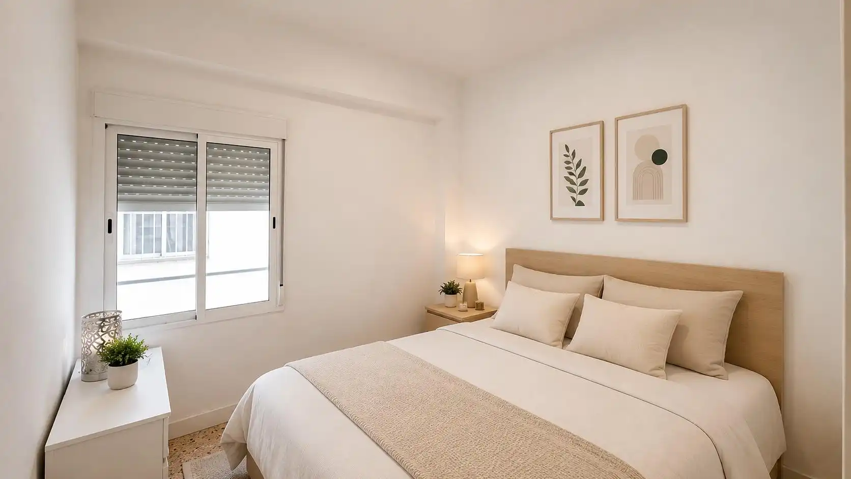 Dormitori de Pis en venda en L'Alcúdia amb Balcó