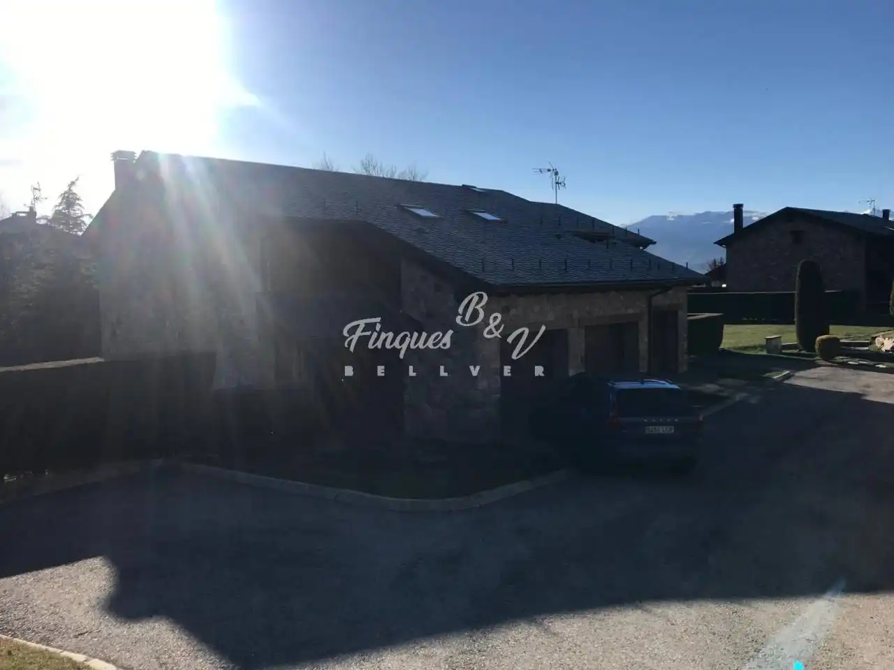 Exterior view of Houses for rent in Osséja  with Heating, Parquet flooring and Furnished