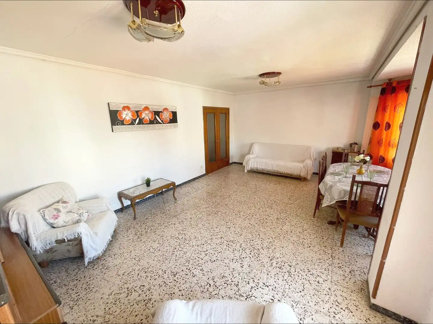Sala de estar de Piso en venta en Elche / Elx con Amueblado y Balcón