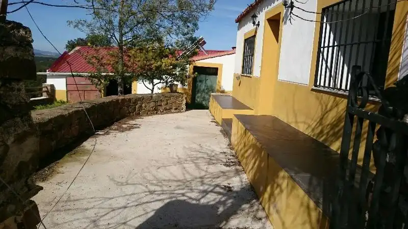 Exterior view of Land for sale in Salorino